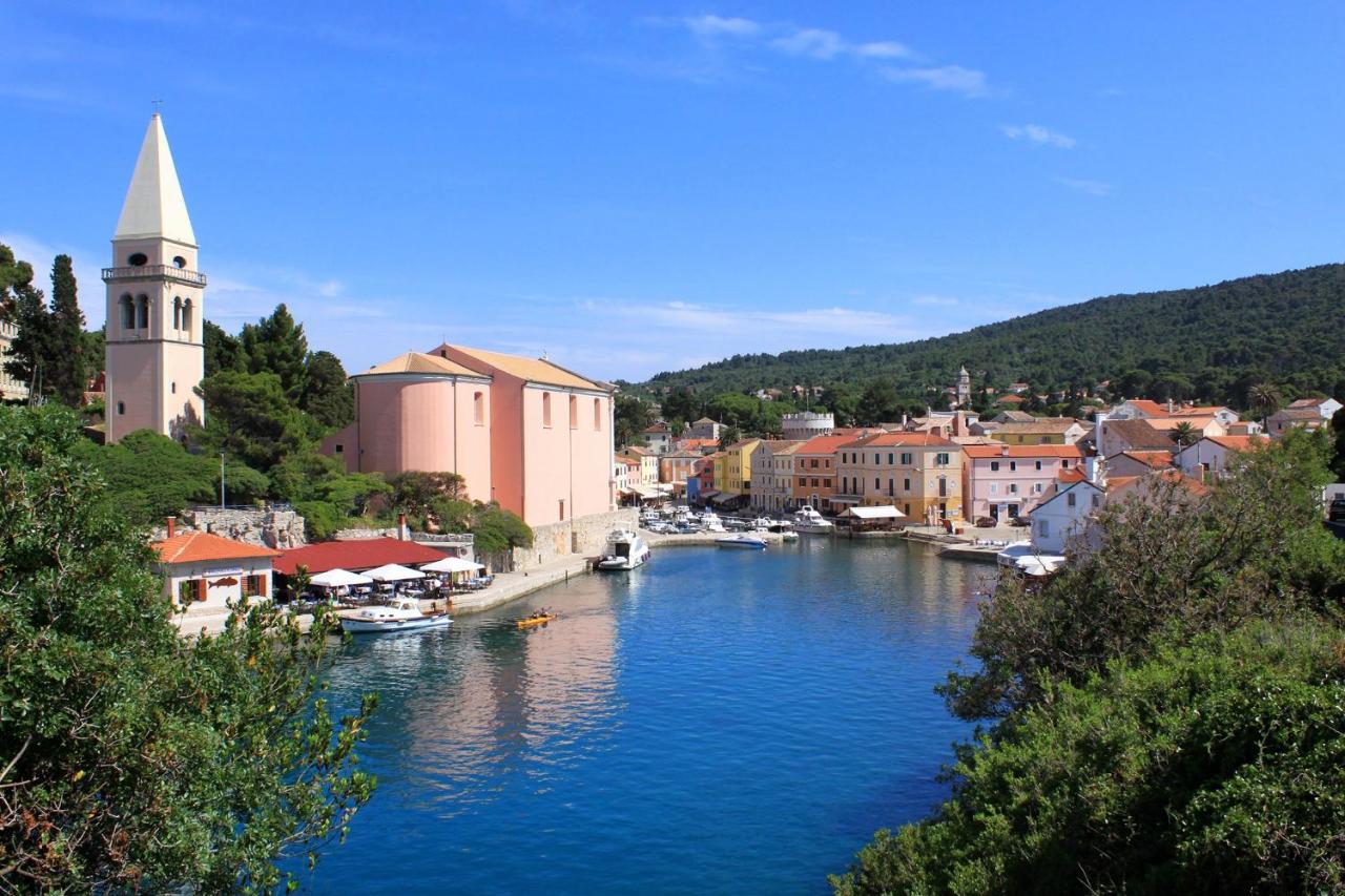 Apartments By The Sea Veli Losinj, Losinj - 8031 Veli Lošinj Exterior foto