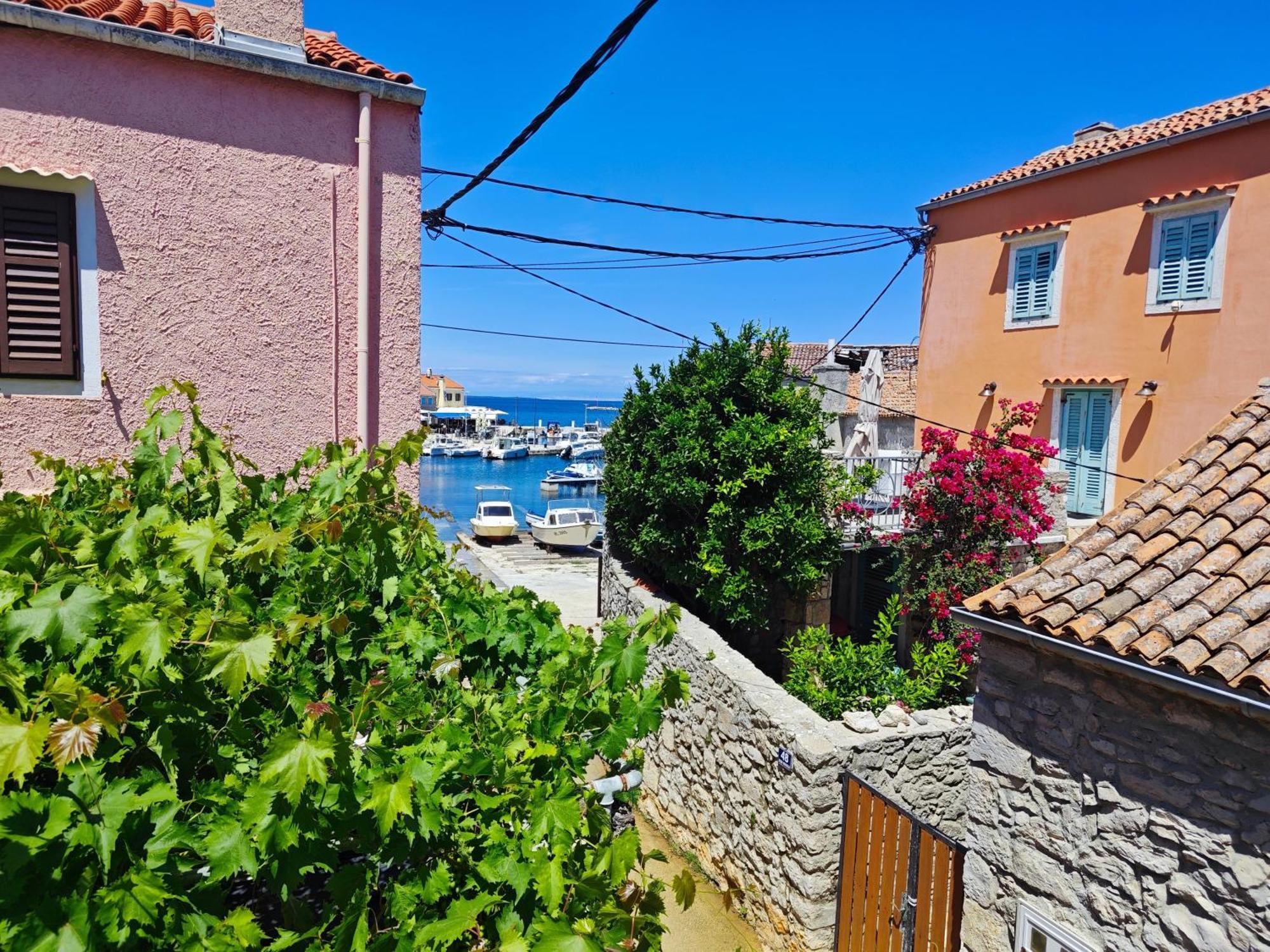Apartments By The Sea Veli Losinj, Losinj - 8031 Veli Lošinj Exterior foto